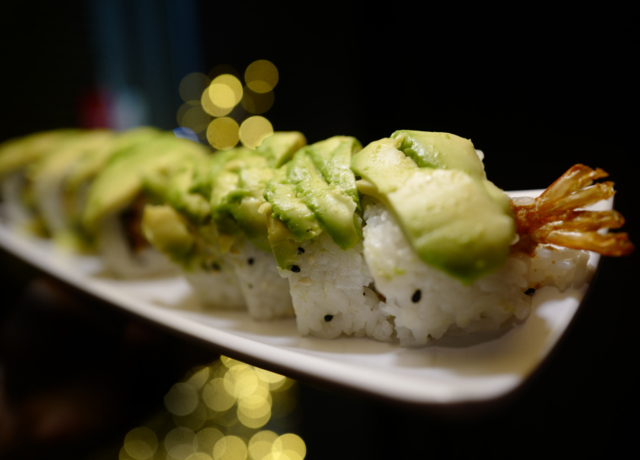 M12.Menu Maki Dragon